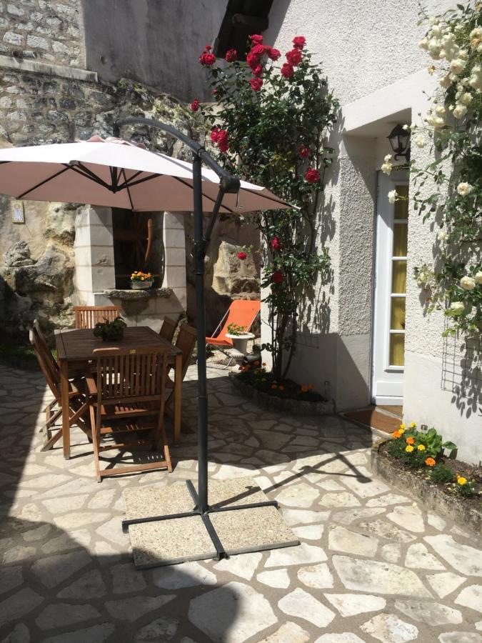 Les Mesanges Bed & Breakfast Bourré Dış mekan fotoğraf